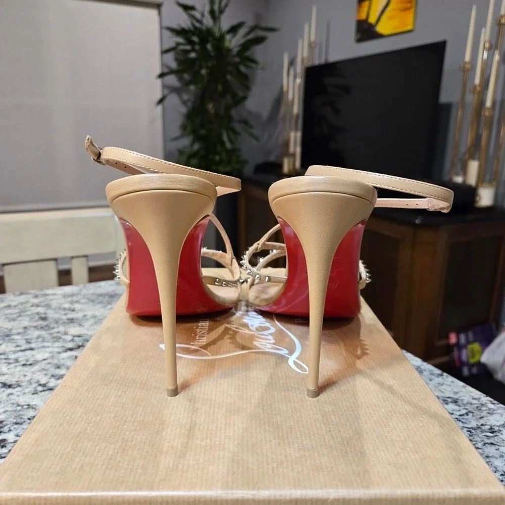 NEW Christian Louboutin Tatooshka Spikes Nude Sandals Size 41.5 100mm Heels